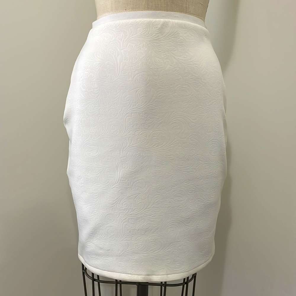 Knit skirt